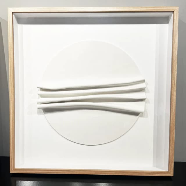 Quadro Artesanal Círculos Branco em Camadas II Sem Vidro 60x60cm